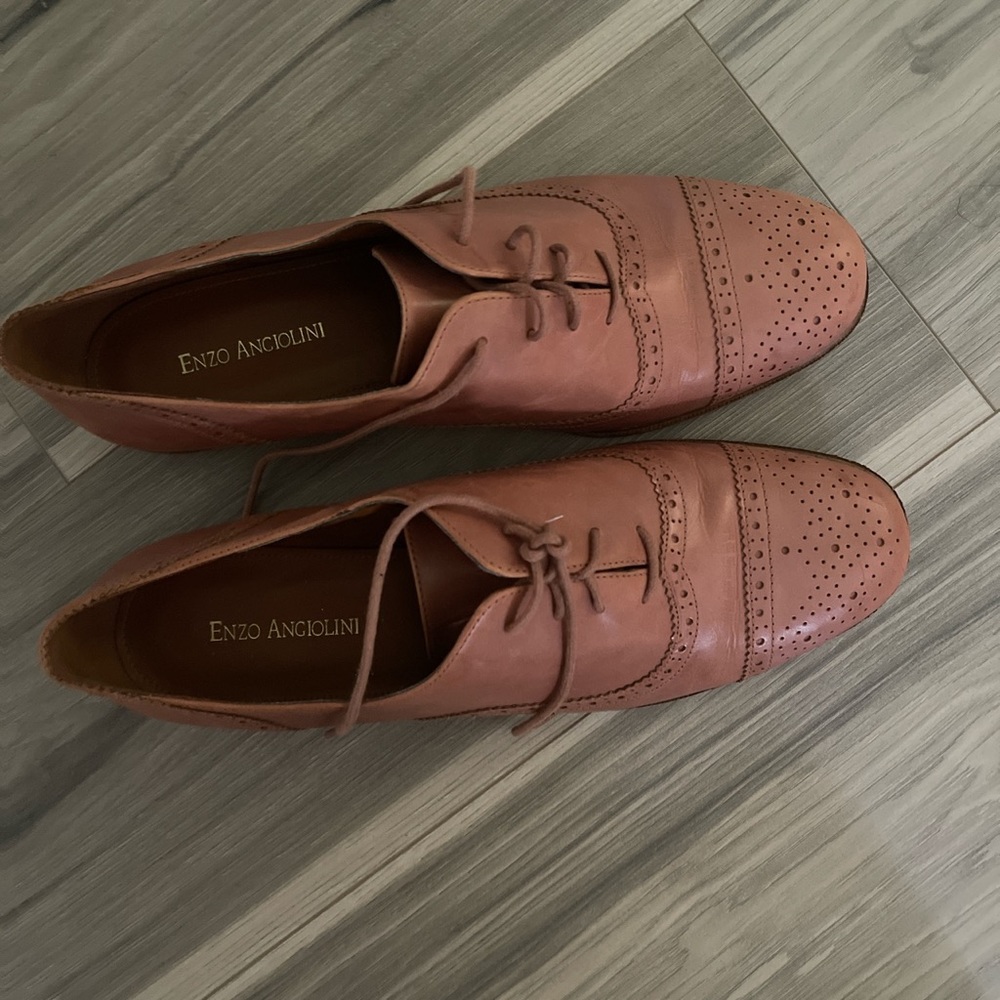 Enzo Angiolini Women’s leather Oxfords, size 11